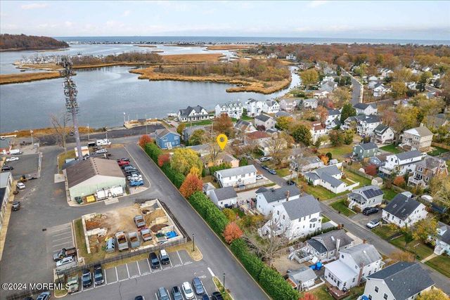 17 Meadowbrook Avenue, Rumson, NJ 07760
