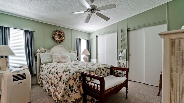 1 4TH STREET, Bradenton, FL 34210