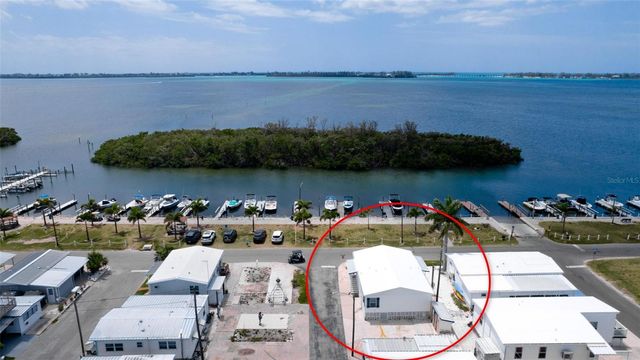 1 4TH STREET, Bradenton, FL 34210