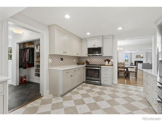 444 E County Road 68, Fort Collins, CO 80524