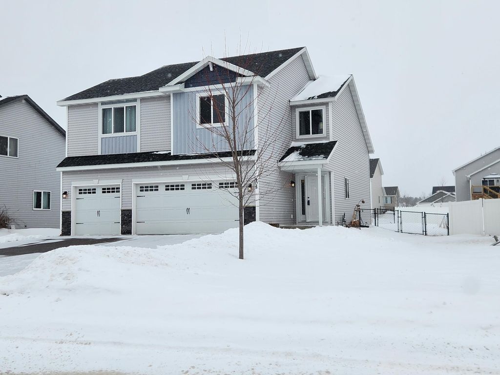 408 Bluebird Drive NW, Isanti, MN 55040