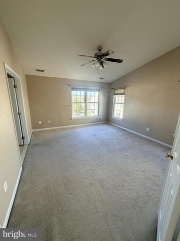 25834 KIRKWOOD SQ, Chantilly, VA 20152