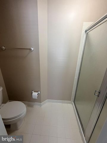 25834 KIRKWOOD SQ, Chantilly, VA 20152