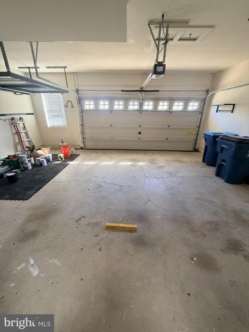 25834 KIRKWOOD SQ, Chantilly, VA 20152