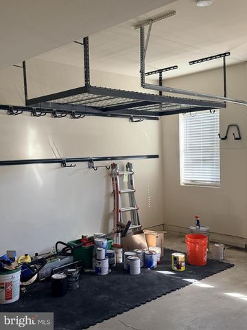 25834 KIRKWOOD SQ, Chantilly, VA 20152