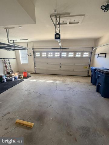 25834 KIRKWOOD SQ, Chantilly, VA 20152