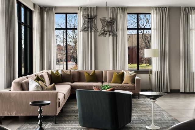 1125 10th Ave N Apt 211, Nashville, TN 37208