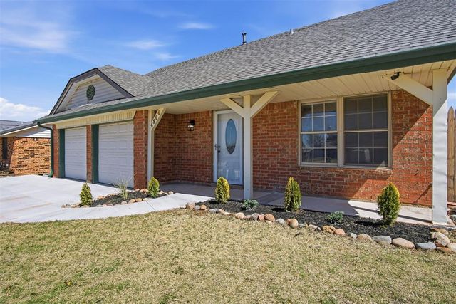 4904 Washington Square, Oklahoma City, OK 73135