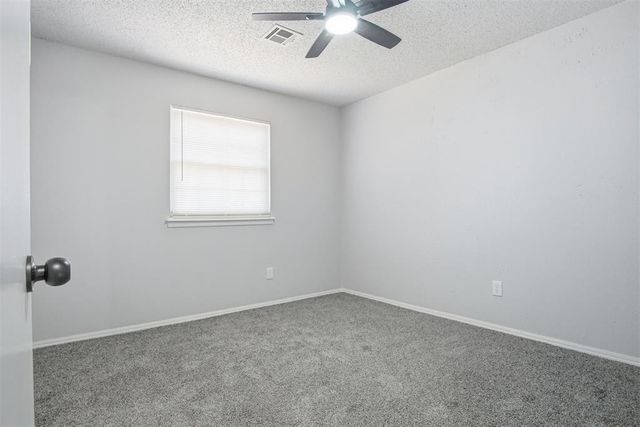 4904 Washington Square, Oklahoma City, OK 73135