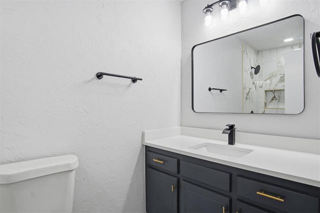 4904 Washington Square, Oklahoma City, OK 73135