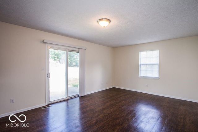3281 Cherry Lake Lane, Indianapolis, IN 46235