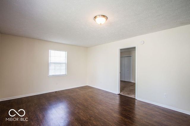 3281 Cherry Lake Lane, Indianapolis, IN 46235