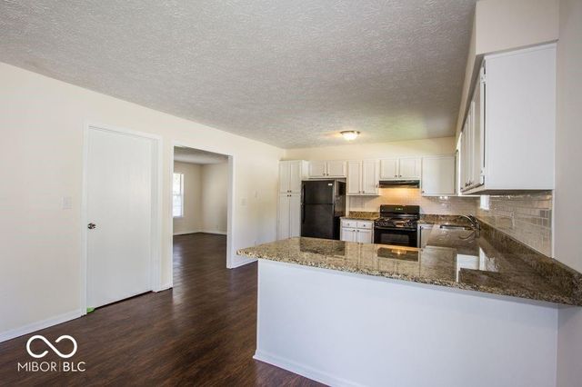 3281 Cherry Lake Lane, Indianapolis, IN 46235