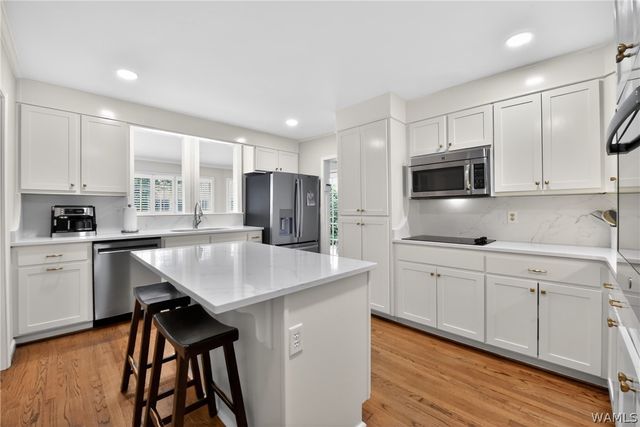 6 Buena, Tuscaloosa, AL 35404