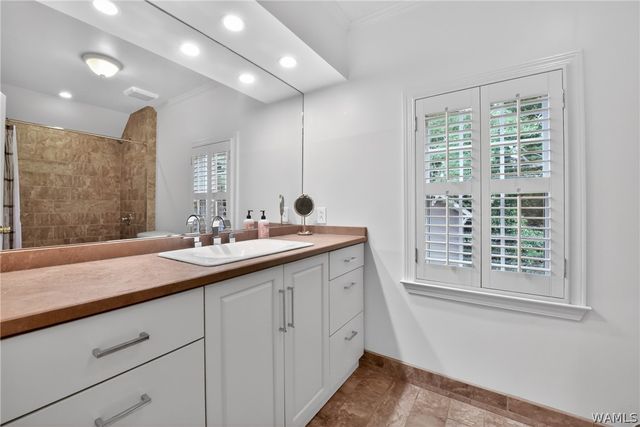 6 Buena, Tuscaloosa, AL 35404