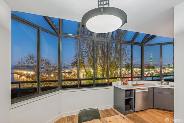 640 Davis Street 24, San Francisco, CA 94111