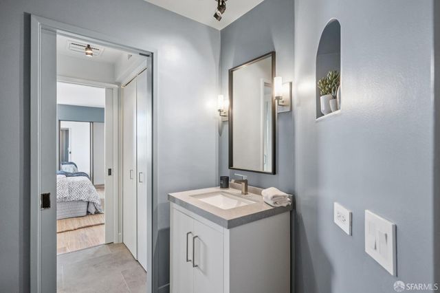 640 Davis Street 24, San Francisco, CA 94111