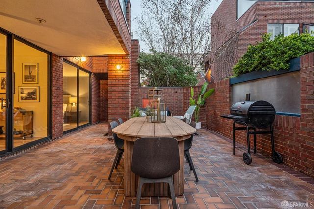 640 Davis Street 24, San Francisco, CA 94111