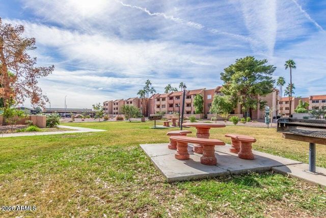 540 N MAY -- 2069, Mesa, AZ 85201