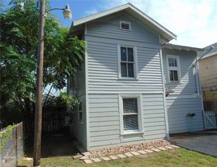 5113 Avenue O 1/2 Rear Avenue, Galveston, TX 77551