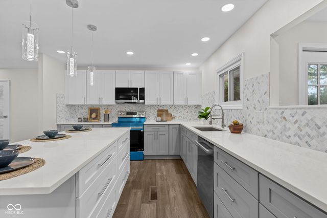 9550 N Delaware Street, Indianapolis, IN 46240