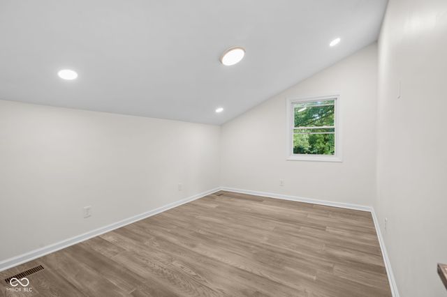 9550 N Delaware Street, Indianapolis, IN 46240