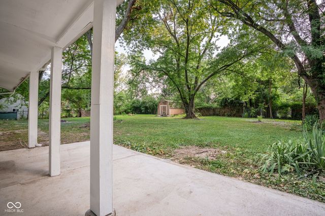 9550 N Delaware Street, Indianapolis, IN 46240