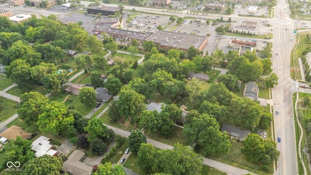 9550 N Delaware Street, Indianapolis, IN 46240