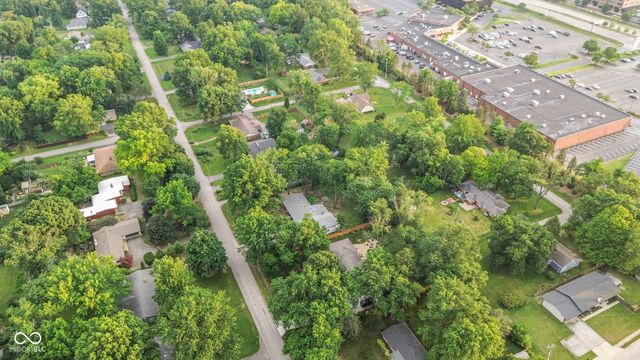 9550 N Delaware Street, Indianapolis, IN 46240