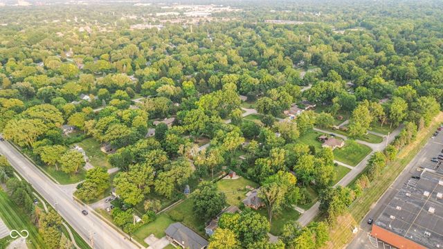 9550 N Delaware Street, Indianapolis, IN 46240