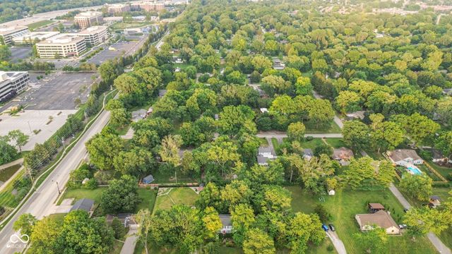 9550 N Delaware Street, Indianapolis, IN 46240
