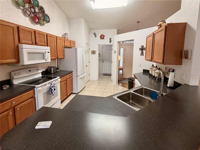 4195 MAGENTA AVENUE, North Port, FL 34288