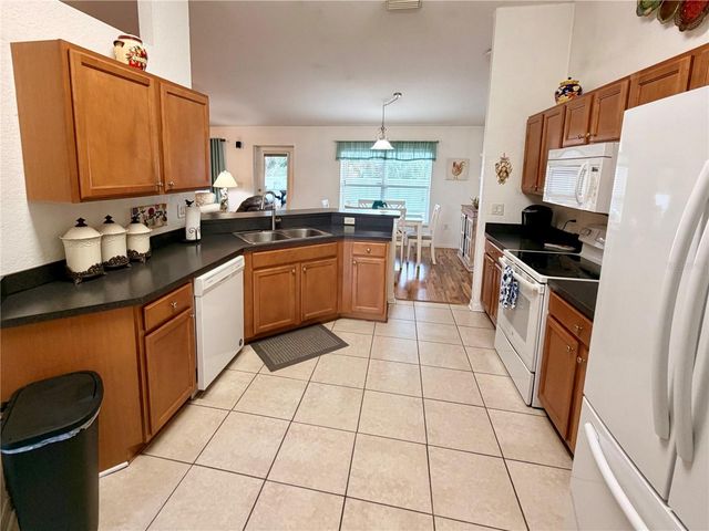 4195 MAGENTA AVENUE, North Port, FL 34288