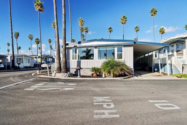 1215 Anchors Way Drive 135, Ventura, CA 93001