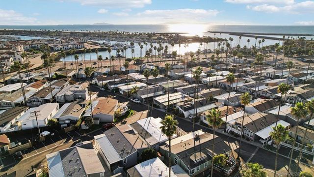 1215 Anchors Way Drive 135, Ventura, CA 93001