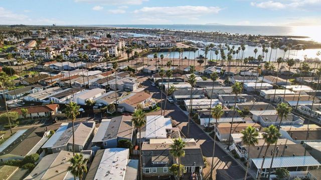 1215 Anchors Way Drive 135, Ventura, CA 93001