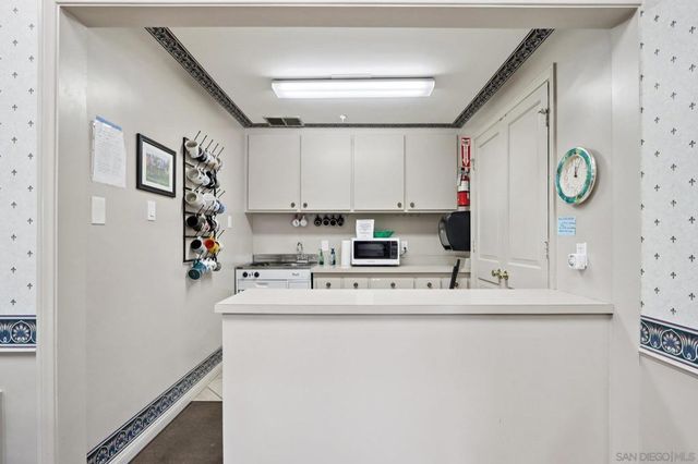 1215 Anchors Way Drive 135, Ventura, CA 93001