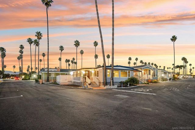 1215 Anchors Way Drive 135, Ventura, CA 93001