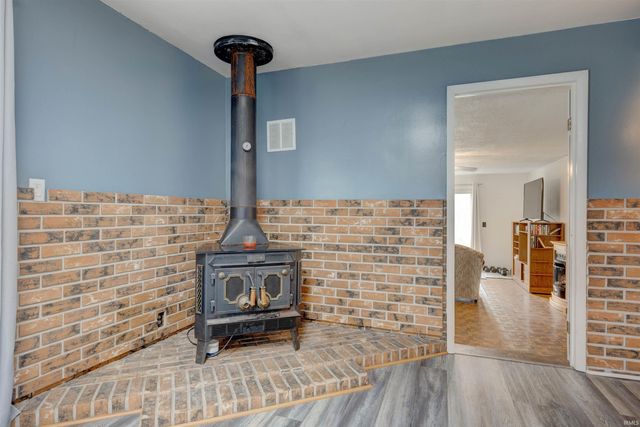 1044 Vanderburgh Avenue, Evansville, IN 47711