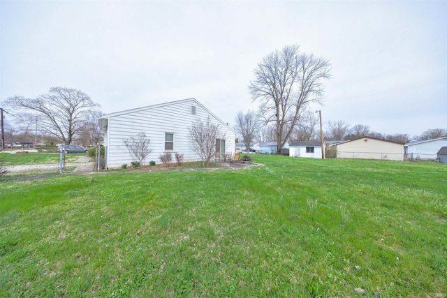 1044 Vanderburgh Avenue, Evansville, IN 47711
