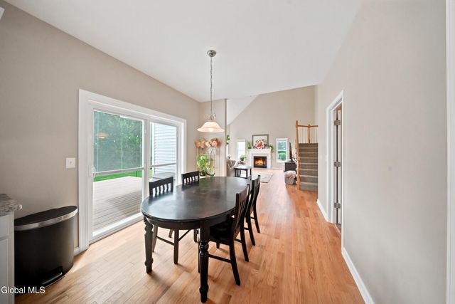 12 Bridget Circle, Colonie, NY 12047