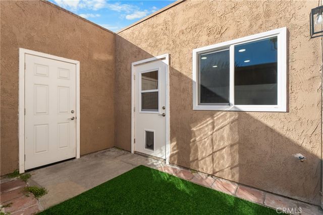 4956 Pearce Drive, Huntington Beach, CA 92649