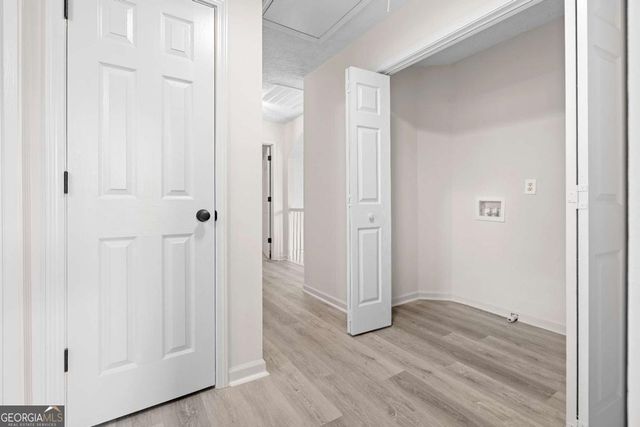 2003 Crestview Way, Woodstock, GA 30188