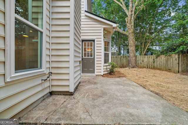 2003 Crestview Way, Woodstock, GA 30188