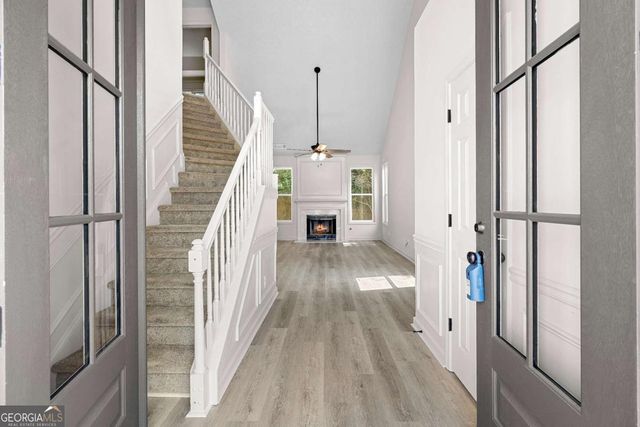2003 Crestview Way, Woodstock, GA 30188