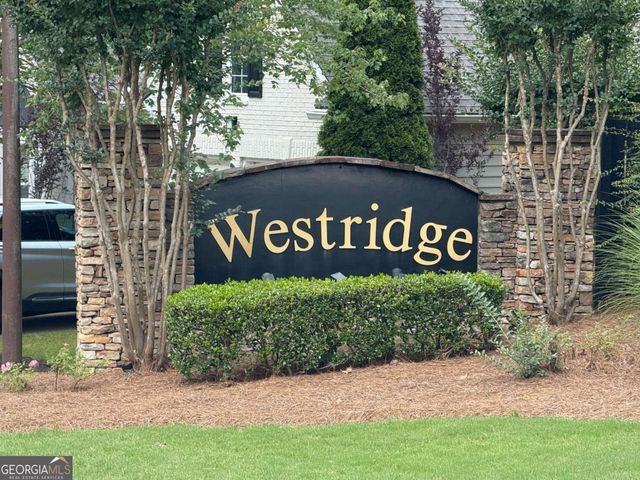 2003 Crestview Way, Woodstock, GA 30188