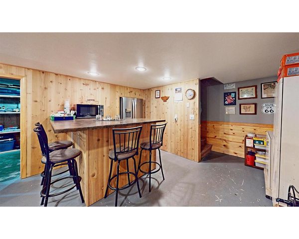 203 W Linden STREET, Abbotsford, WI 54405
