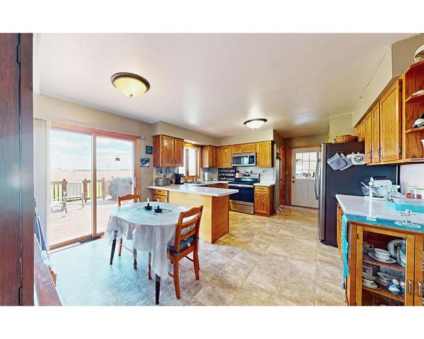 203 W Linden STREET, Abbotsford, WI 54405