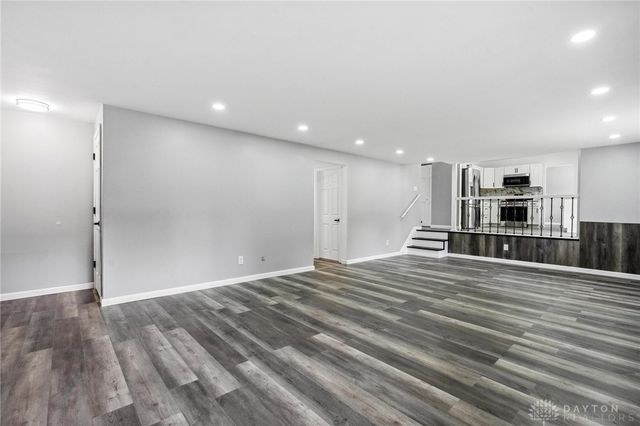 870 E Whipp Road, Dayton, OH 45459