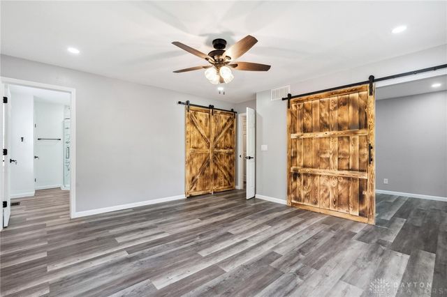 870 E Whipp Road, Dayton, OH 45459